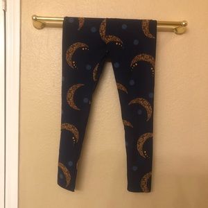 Buy3get1Free: LuLaRoe OS Leggings with Moons
